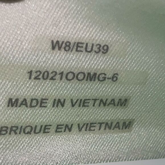 OOfos OOmg EeZee Women's Tie Dye Slip On Sneaker Size 8 - Picture 4 of 9